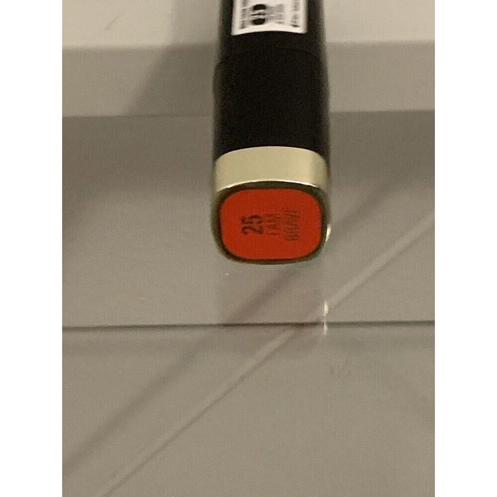 Milani - Bold Matte Lipstick - I Am Brave - .13 oz / 3.6 g